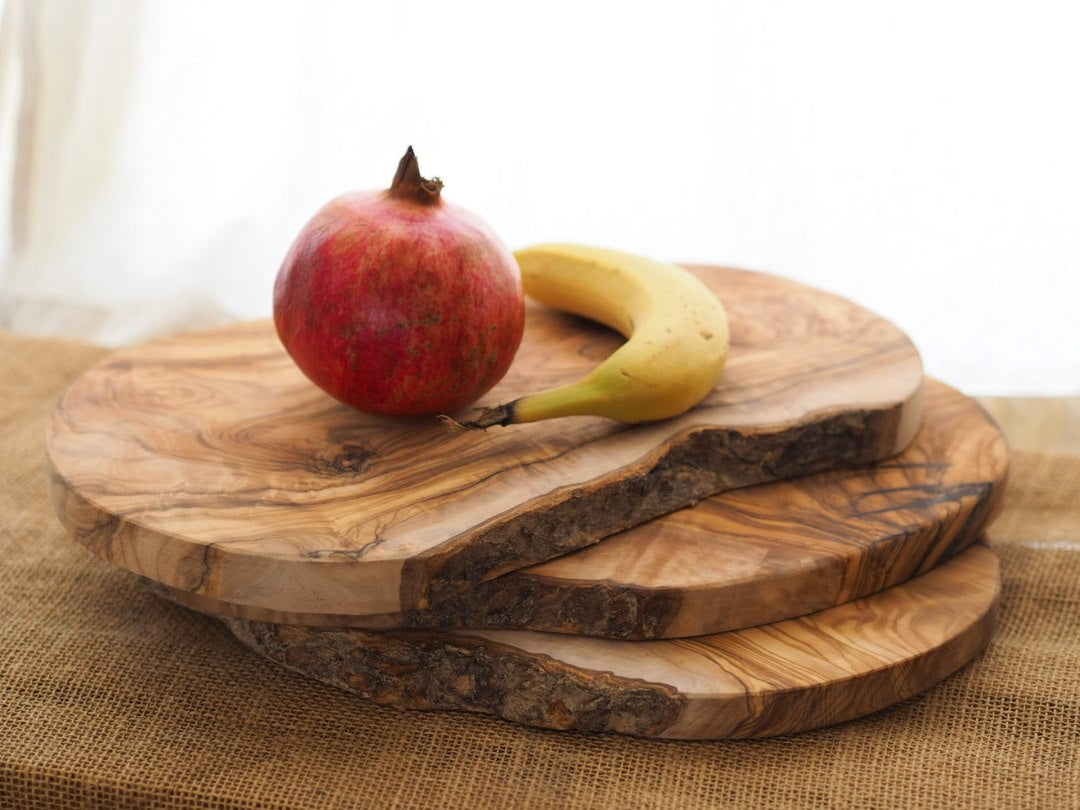 Olive wood kitchen chopping board