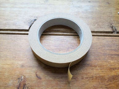 Self adhesive paper tape 19mm x 50m