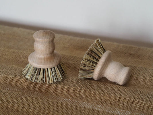 Natural fibre wooden pot scrubber brush