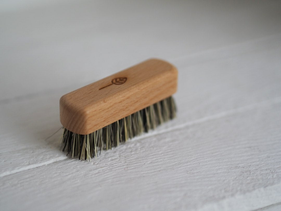 Beard Brush FSC Beechwood