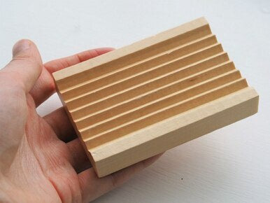 Hemu wood grooved soap dish