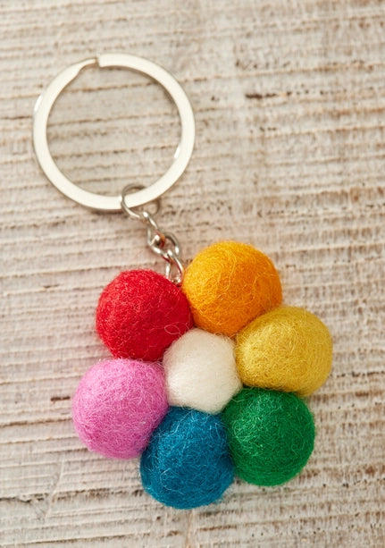 Flt Rainbow Flower Keyring